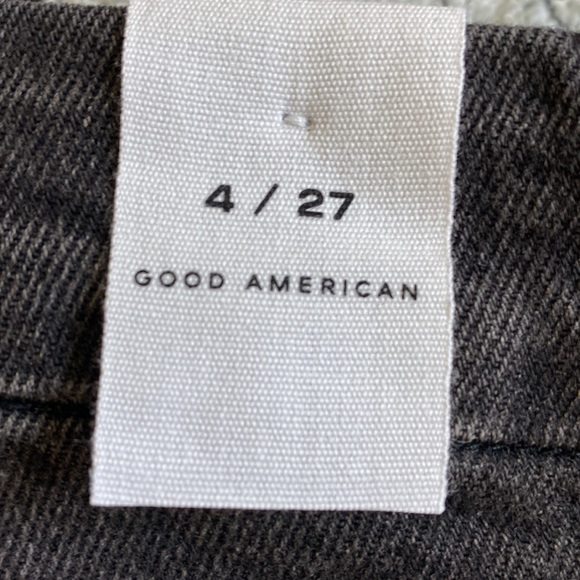 Good American Good Boy Straight Jeans - Picture 9 of 9
